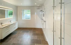 Awesome Home In Bolmsö With Sauna - Image 3