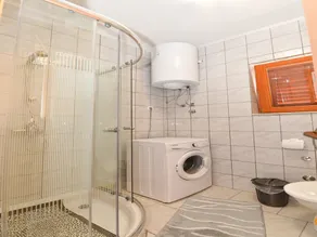 Feriehus i Veli Iž tæt på havet - Image 4