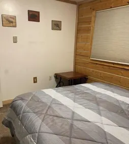 2 Bed/1Bath Triplex Log Cabin - Unit B - Image 3
