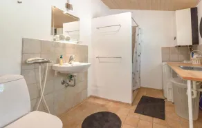 Dejlig bolig i Højby med køkken - Image 2