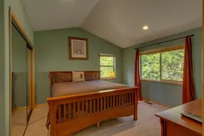 Riverside 6 Bed 6 Bath Indoor Pool & Hot tub & Sauna & Steam Shower In Tahoe !! - Image 3