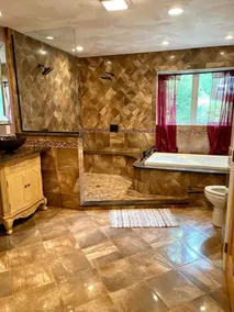 Exclusive Quiet Lake House Retreat Near Elk Mountain - Image 3