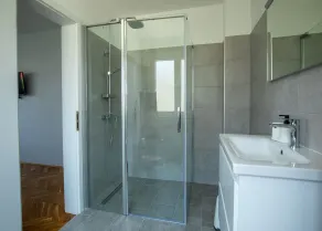 Flora relax house, free parking - Image 4
