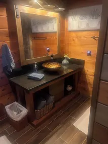 \"Sunset Shores\" Privates Blockhaus am Seeufer im Deerfield Resort für 16 Personen - Image 3