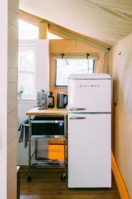 Shangri-La, Luxurious Lake Front Glamping Tent on Lake Hickory - Image 5