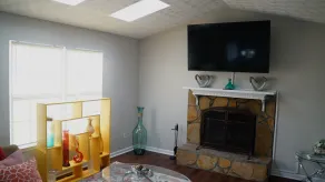 Spacious Home Near Atlanta, Sweetwater Park, Six Flags and Airport - Image 3