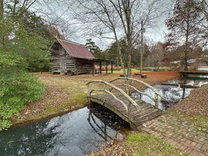 Cotton Gin Cabin Bed & Breakfast - Image 2