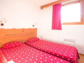 Appartement Puy-Saint-Vincent, 2 pieces, 6 personnes - FR-1-330G-124 - Image 4