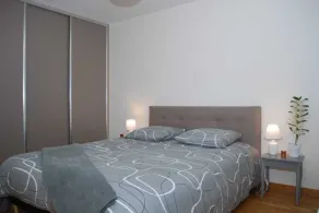Appartement T3 Avec Terrasse et Accès Direct à la Plage - Image 3