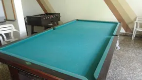 Great location, Praia do Forte!  Swimming pool, games room, caretaker.... - Image 2