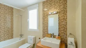 Villa con griglia, terrazza e giardino | Vista sulla città | Ideale per il telelavoro - Image 2