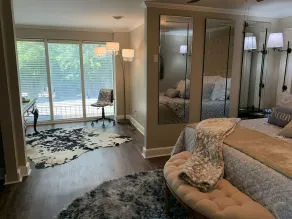 Luxury Spa Suite on 3rd - Image 4