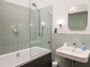 GILLSIDE, romantic, luxury holiday cottage, with open fire in Keswick - Image 2