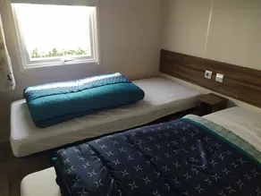 Mobil-home Dans Camping Calme Avec Piscine, 2,8 km de la Plage - Image 5