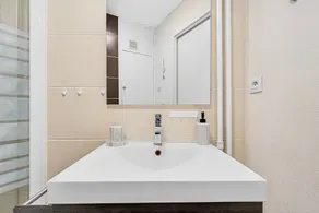 'Chaleureux 4 Couchages' Apartment with Mountain View, Private Terrace and Wi-Fi - Image 4