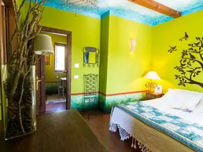 \"Enchanted forest\" apartment - Image 3