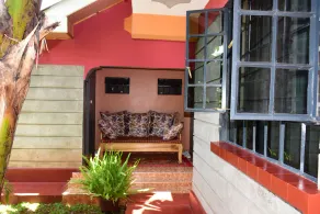 The Gladstone House - Image 4