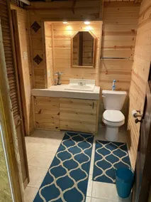 Lakefront Cabin on a Private Lake - only a 0.5 mile from the snowmobile trials! - Image 5