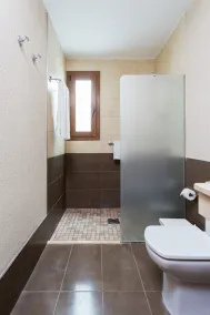 1 Bedroom, OCEAN AND TEIDE VIEW, HEATED POOL, Heating, balcony, free Wifi (3) - Image 2