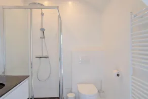 12-Guest Apartment on the Main Square - Image 4