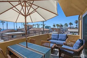 OCEANSIDE BEACH located by pier and marina! Ocean Views! Walk to Village! - Image 1