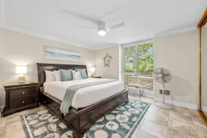 ** Nouvelle inscription ** NOUVELLE TERRE REMODELÉE NIVEAU 1 Bdrm w / vue sur le jardin tropical-F9-Beach Cottage Getaway - Image 4
