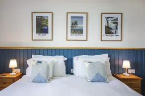 Marine Point, panoramic stunning sea views - balcony & parking - Image 5