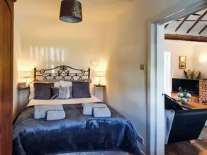 1 bedroom accommodation in Churchtown, near Southport - Image 5