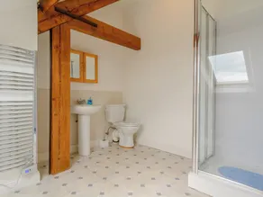 4 bedroom accommodation in North Wooton, near Wells - Image 2