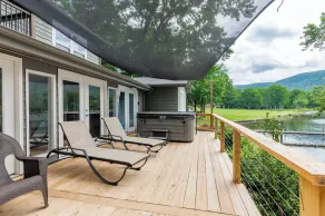 Lakefront Seclusion! - UPDATED! Dock, Hot tub, fire pit, pet friendly with fee,  - Image 4