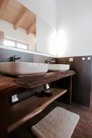 Dachstein Chalet Haus B in the Dachstein West- Hallstatt ski area - Image 4