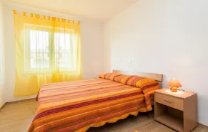 Awesome Apartment In Lovrecica With Wifi - Image 4