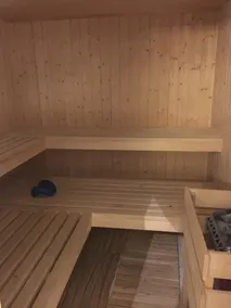 Lyxig, fristående stuga bredvid 4 Valleys skidområdet, med Hot Tub + Sauna - Image 3