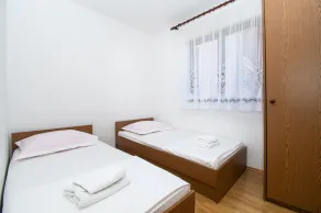Apartments Vita Niko (85091-A2) - Grebastica - Image 4