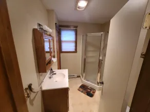 4 Bedroom 2 Bath camp in the heart of Old Forge - Image 5