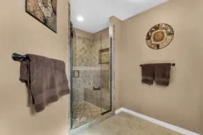 Upscale Home, Pool, Hot Tub, EV Charger, Pets OK, 10% Off Golf Cart Rentals - Image 3