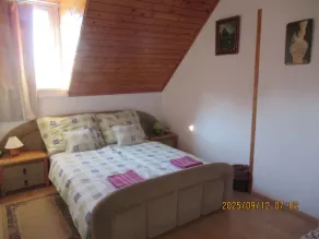 Holiday home with garden and only 300 m from the beach - Image 5