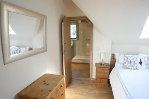 Modern Coastal House near Whitstable with Spectacular Sea Views - Image 5