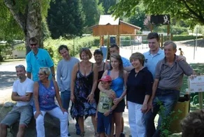 Camping 3 étoiles familial avec piscine et pataugeoire - Image 3