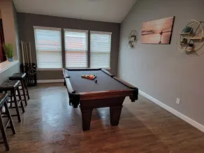4-bedroom vacation home just 10 minutes drive to Deerbrook Mall - Image 2