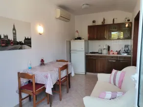 Apartments with parking space Kampor, Rab - 5032 - Image 5