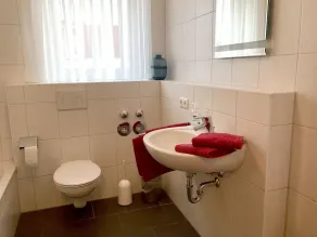 Apartment Strandgut - lakeside maisonette apartment with parking space and south-facing balcony - Image 2