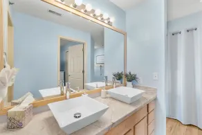 UP TO 50% OFF Lakeside Branson Condo, Incredible view, Pool, Marina - Image 4