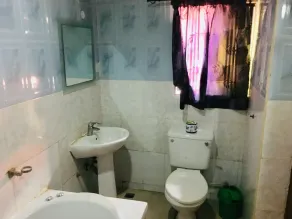 Hymax Grace Hotel and Suites - Image 4