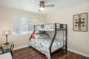 Perfect Summer Retreat in Clovis w Swimming Pool - Image 5