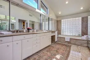 Stunning Santa Barbara Estate - Image 3