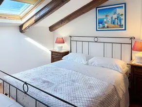 Fin lejlighed for 2 gæster med WIFI, klimaanlæg, TV, gårdhave og kæledyr tilladt - Image 4