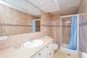 Seafront Apt Acuario by JS Villas - Image 4