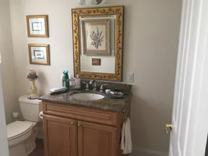 Great spring lake location! - Image 3