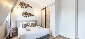 130m2 Creme de la Creme of Champs Elysees- We treat you in style! - Image 5